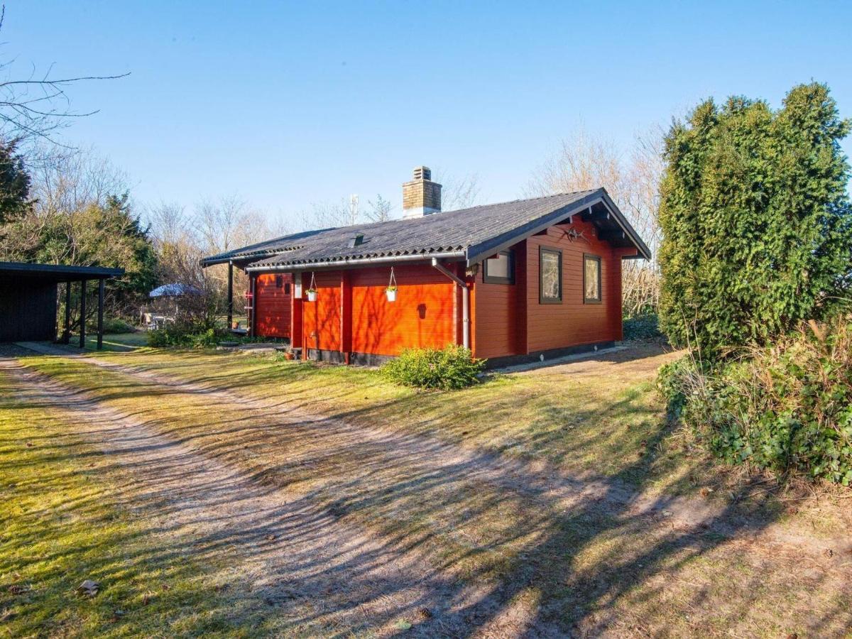 4 Person Holiday Home In Nibe Esterno foto